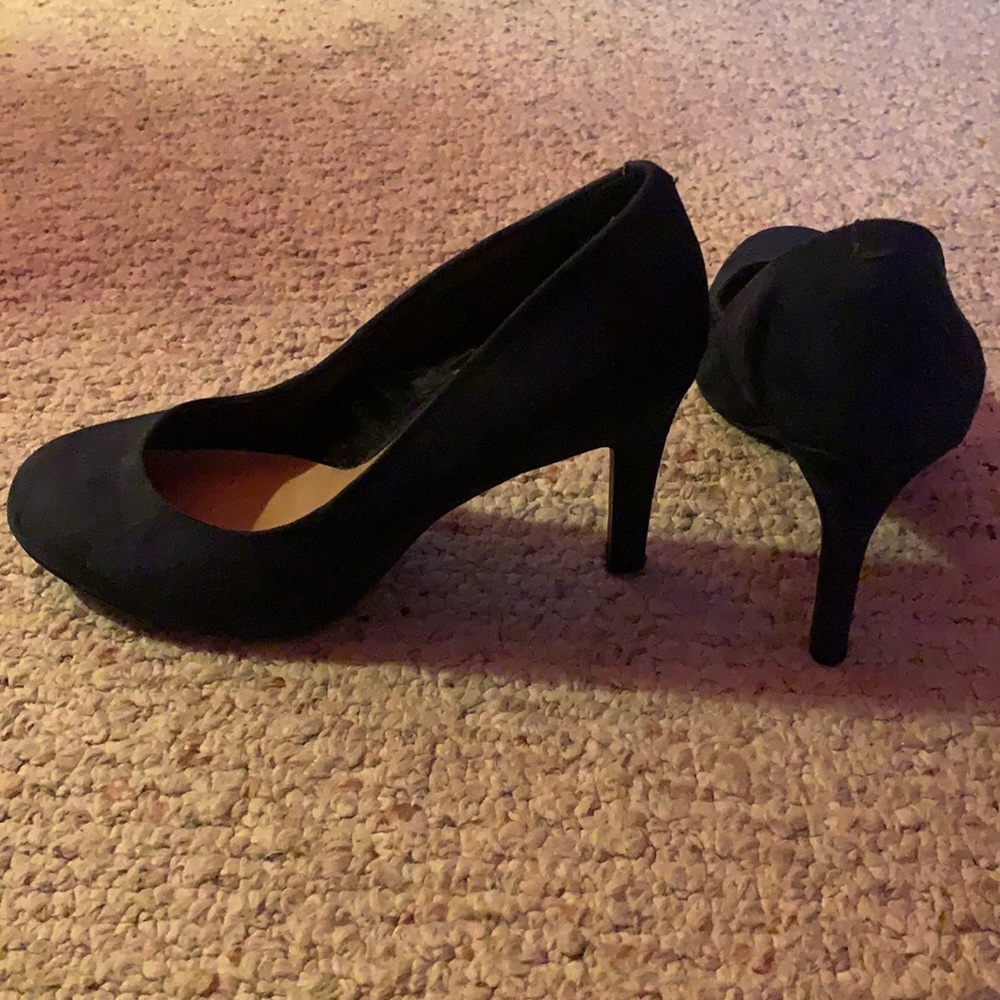 Navy Blue Suede Heels.